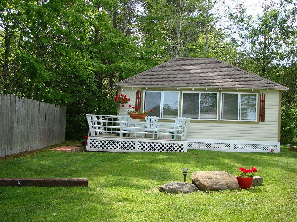 Bay Leaf Cottages & Bistro Lincolnville Buitenkant foto