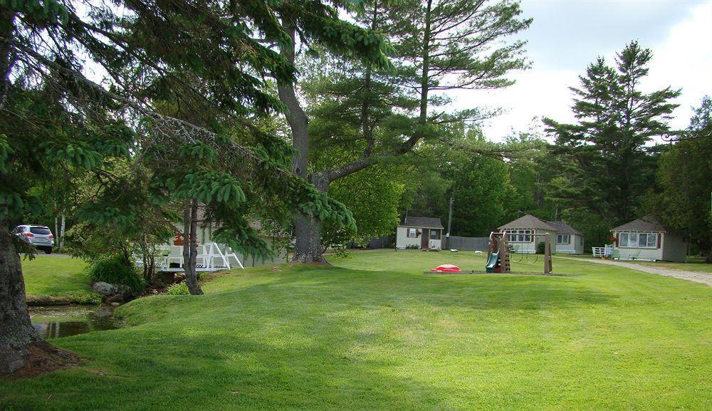Bay Leaf Cottages & Bistro Lincolnville Buitenkant foto