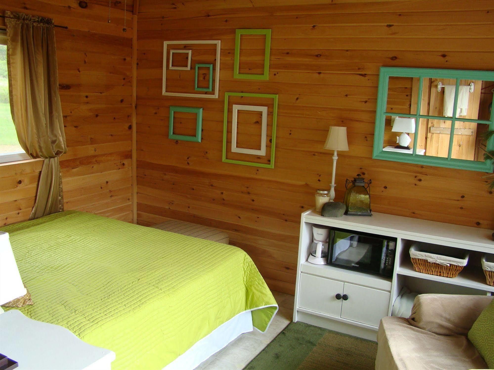Bay Leaf Cottages & Bistro Lincolnville Buitenkant foto