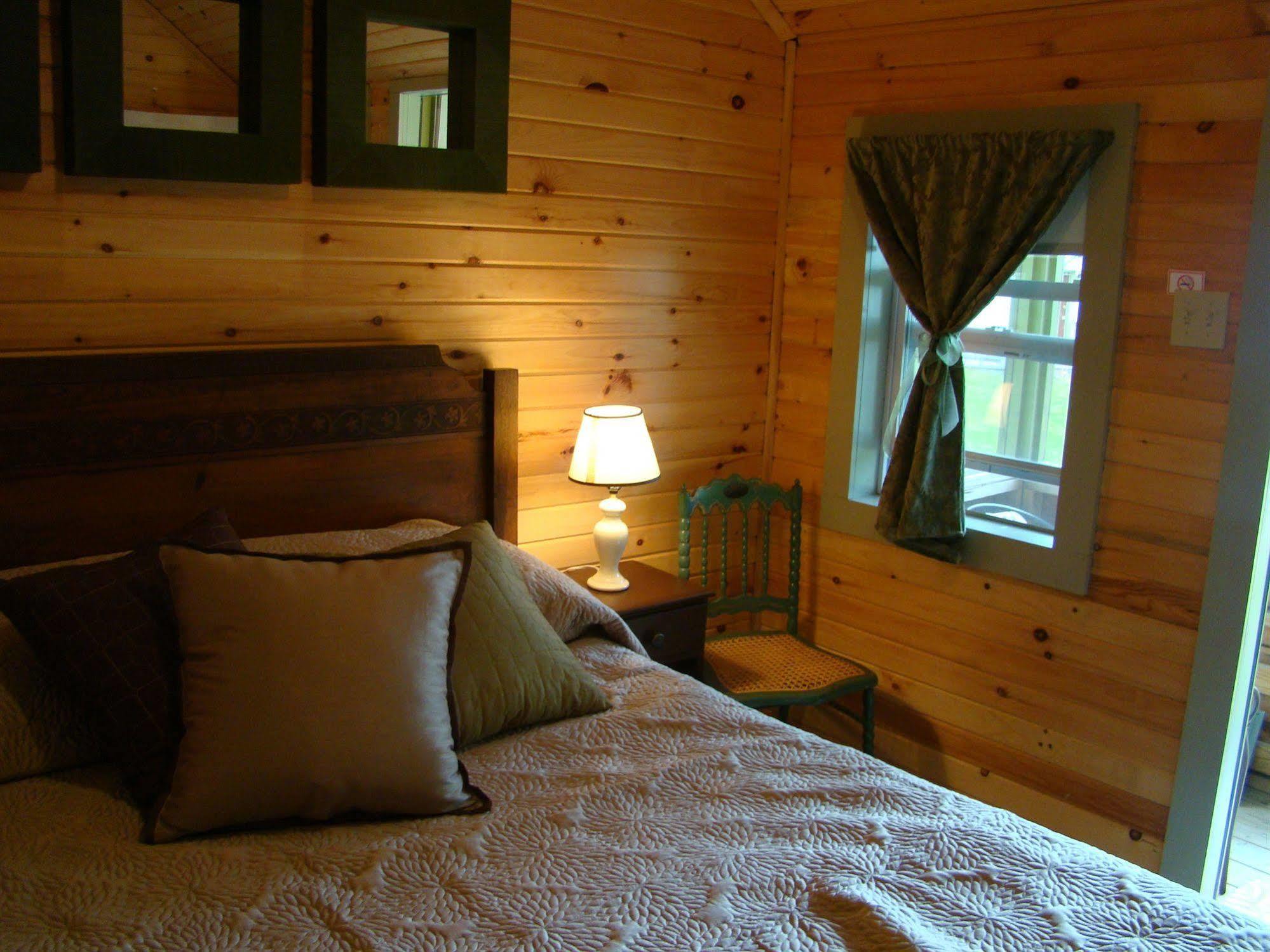 Bay Leaf Cottages & Bistro Lincolnville Buitenkant foto