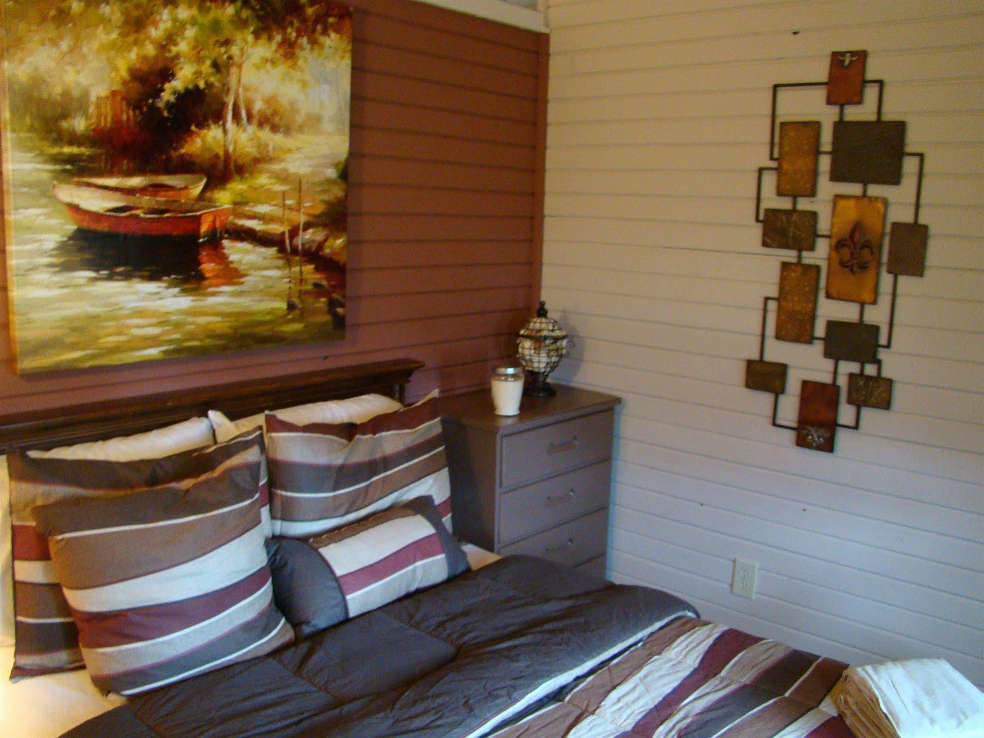 Bay Leaf Cottages & Bistro Lincolnville Buitenkant foto