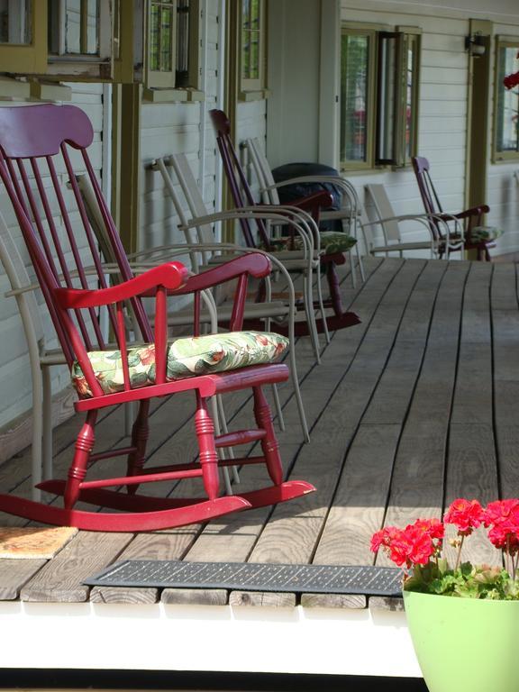 Bay Leaf Cottages & Bistro Lincolnville Buitenkant foto
